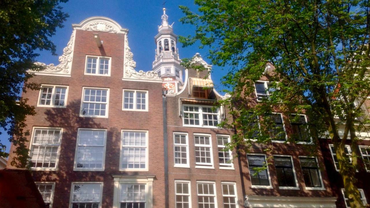 Room With A Few Amsterdam Extérieur photo